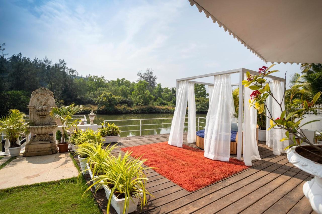 Stone Wood Riverfront Resort Siolim Zewnętrze zdjęcie